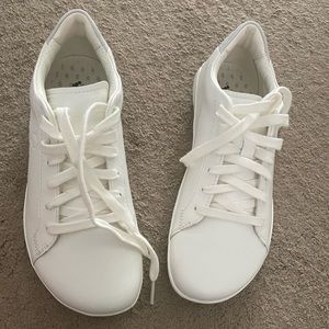 Vivobarefoot Geo Court